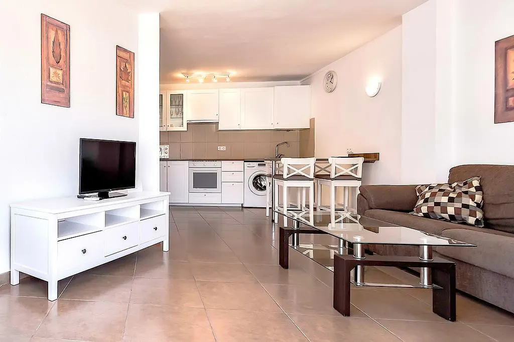 Apartmento Parque Royale I 阿德耶